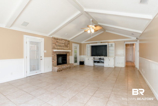4425 Apex Drive Mobile, AL 36693 - Photo 14 of 33 Beautiful tall ceilings with exposed beams and built-ins!