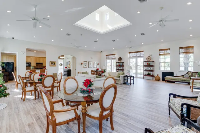 $634,700 | 2005 Bridgepointe Circle, Unit 97, Vero Beach, FL 32967