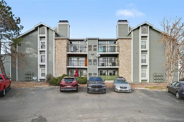 a car parked in front of a building