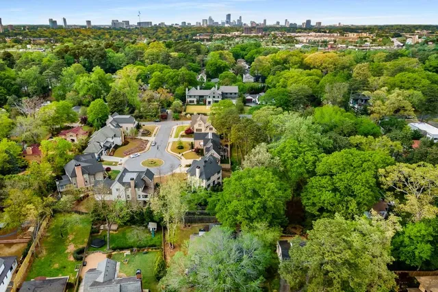 $6,400 | 782 Piedmont Way Northeast, Atlanta, GA 30324