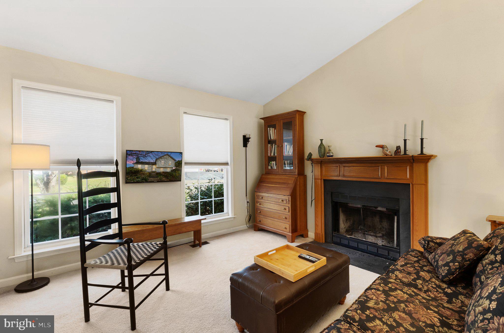 305 Crosswinds Drive Charles Town, WV 25414 - Photo 2 of 40