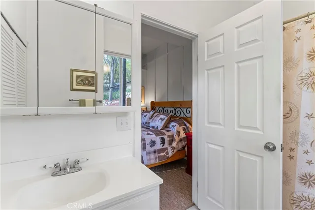 $489,000 | 705 Cypress Road, Cedar Glen, CA 92321