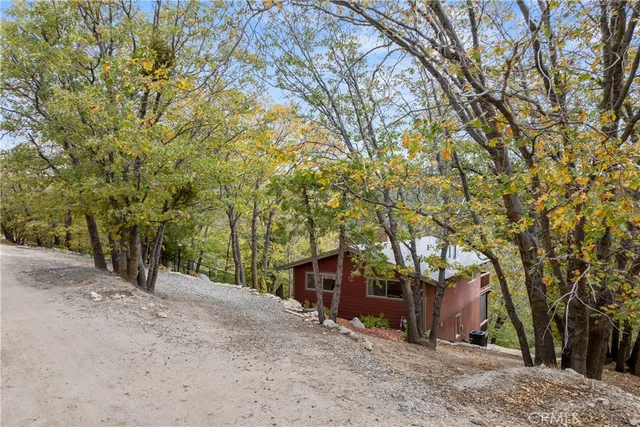 $489,000 | 705 Cypress Road, Cedar Glen, CA 92321