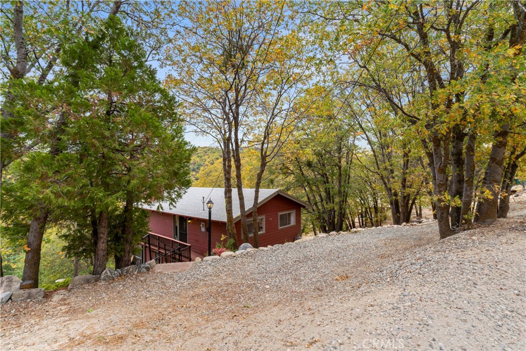 705 Cypress Road Cedar Glen, CA 92321 - Photo 45 of 51 a wooden fence with trees