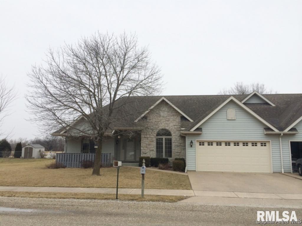 19436 Pinecrest Road Petersburg, IL 62675 - Photo 1 of 22 Gallery Image 1