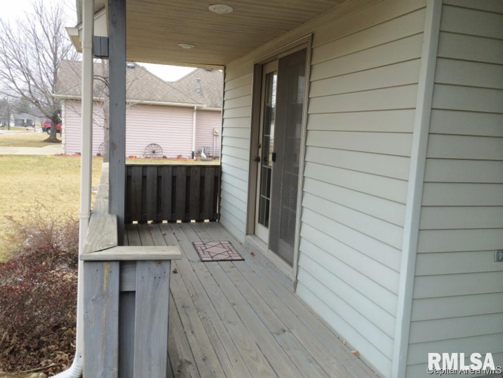 19436 Pinecrest Road Petersburg, IL 62675 - Photo 12 of 22 Gallery Image 12