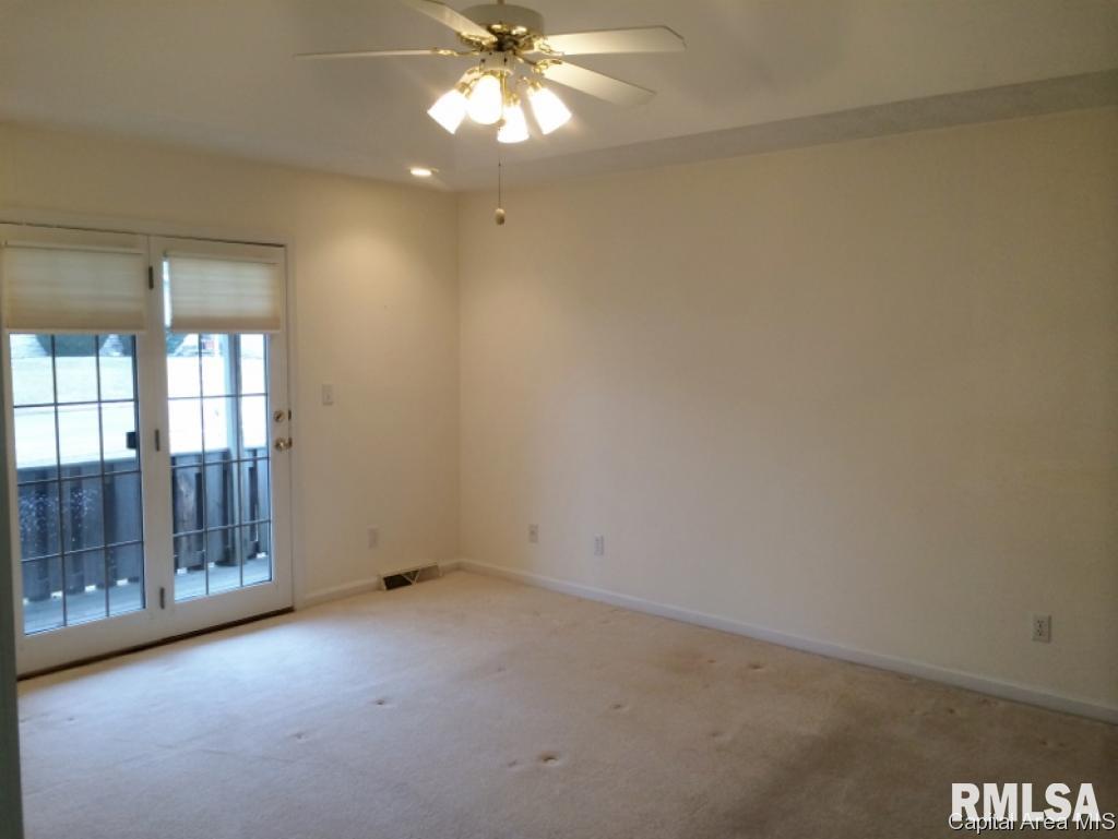 19436 Pinecrest Road Petersburg, IL 62675 - Photo 10 of 22 Gallery Image 10