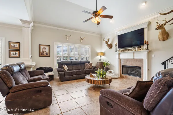 $629,900 | 4101 Dawkins Farm Drive, Olive Branch, MS 38654