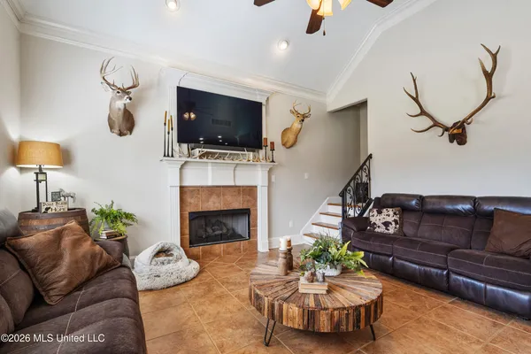 $629,900 | 4101 Dawkins Farm Drive, Olive Branch, MS 38654