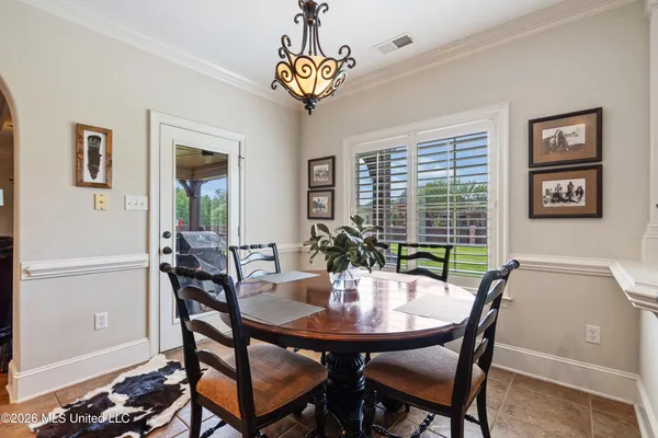 $629,900 | 4101 Dawkins Farm Drive, Olive Branch, MS 38654