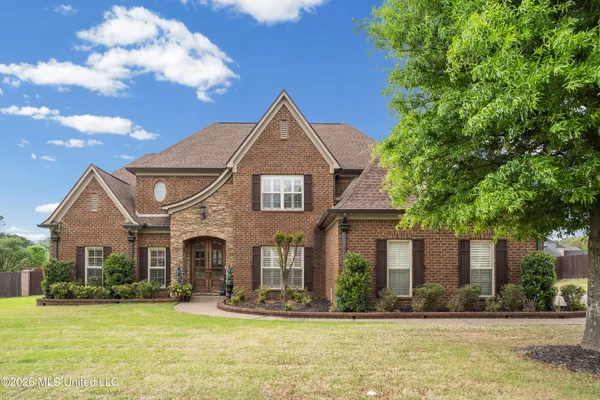 $629,900 | 4101 Dawkins Farm Drive, Olive Branch, MS 38654