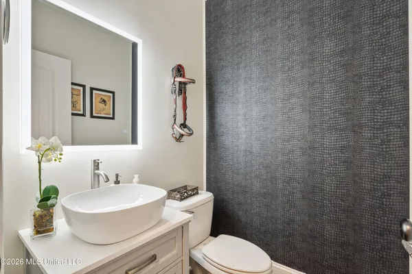 $629,900 | 4101 Dawkins Farm Drive, Olive Branch, MS 38654