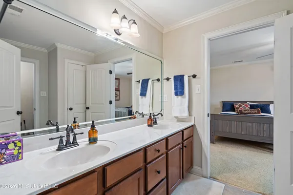 $629,900 | 4101 Dawkins Farm Drive, Olive Branch, MS 38654