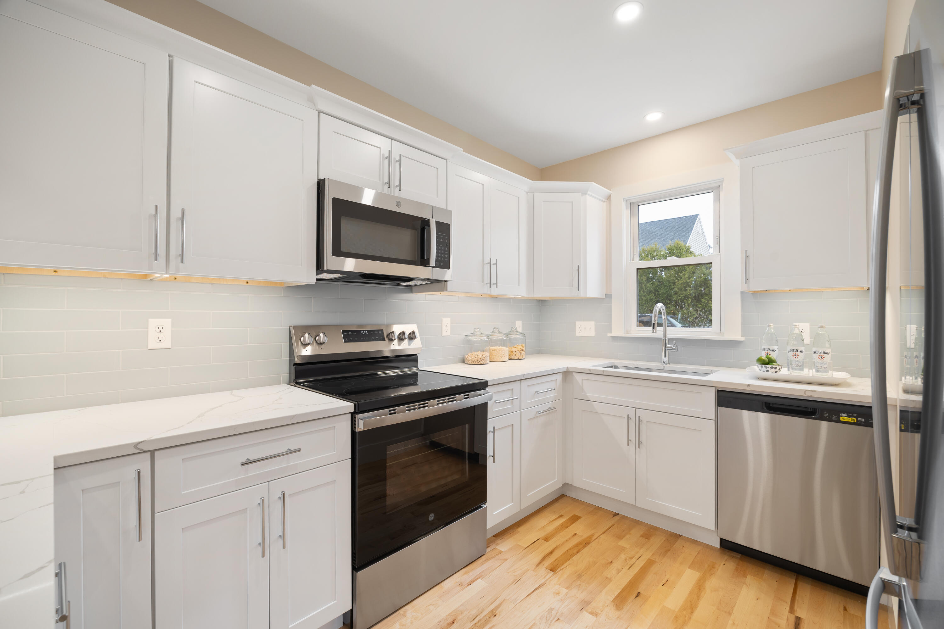 10 Galvin Street, Unit 1 Portland, ME 04103 - Photo 8 of 23 Kitchen