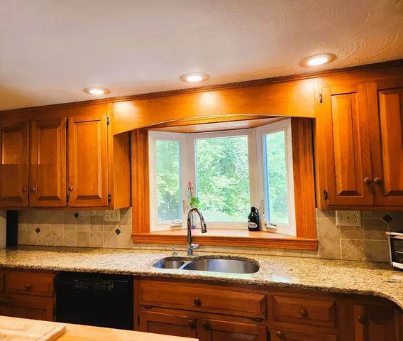 $874,900 | 56 Fisher Street, Medway, MA 02053