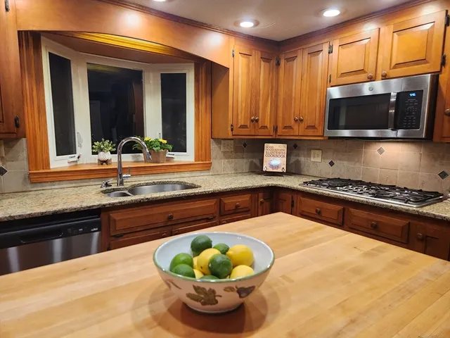 $874,900 | 56 Fisher Street, Medway, MA 02053