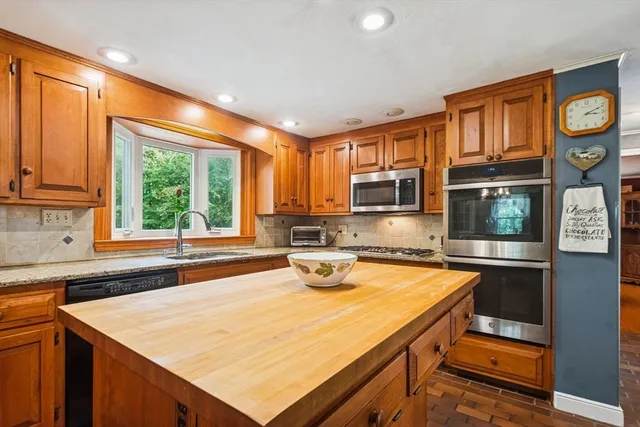 $874,900 | 56 Fisher Street, Medway, MA 02053