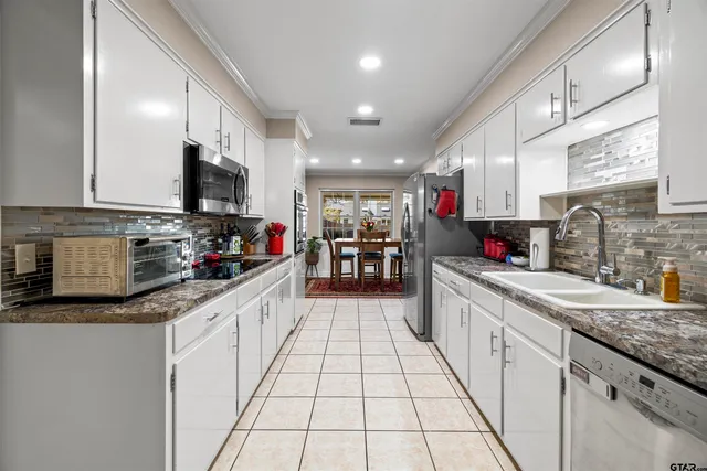 $484,000 | 8235 Baylor Drive, Tyler, TX 75703