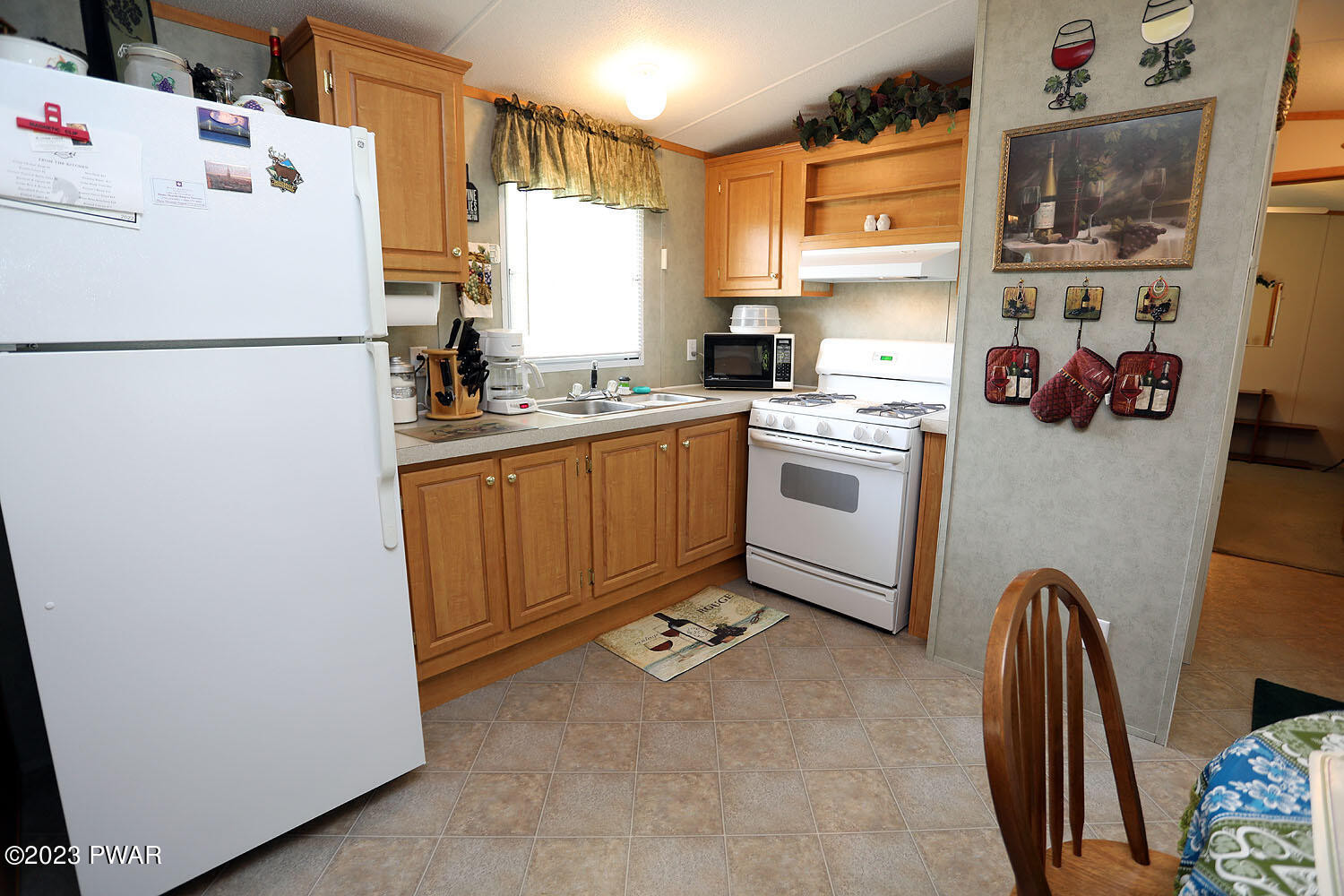 366 Canfield Road Damascus, PA 18415 - Photo 6 of 33 Kitchen