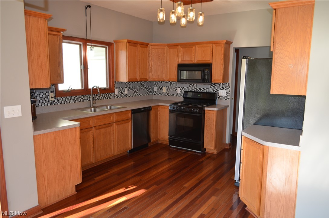 37807 Barres Road North Ridgeville, OH 44039 - Photo 5 of 20