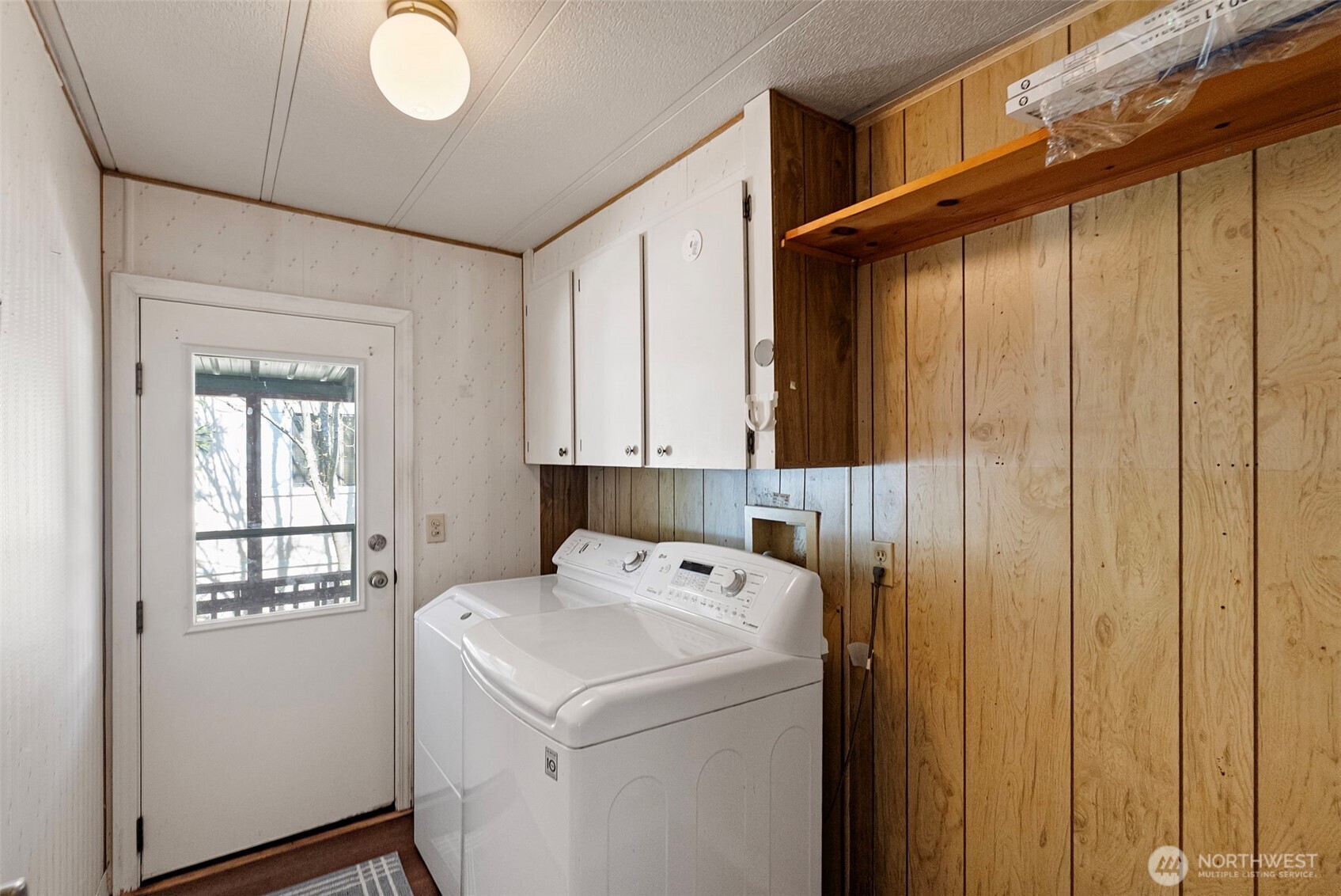 2200 196th Street Southeast, Unit 43 Bothell, WA 98012 - Photo 16 of 31 a utility room with dryer and washer