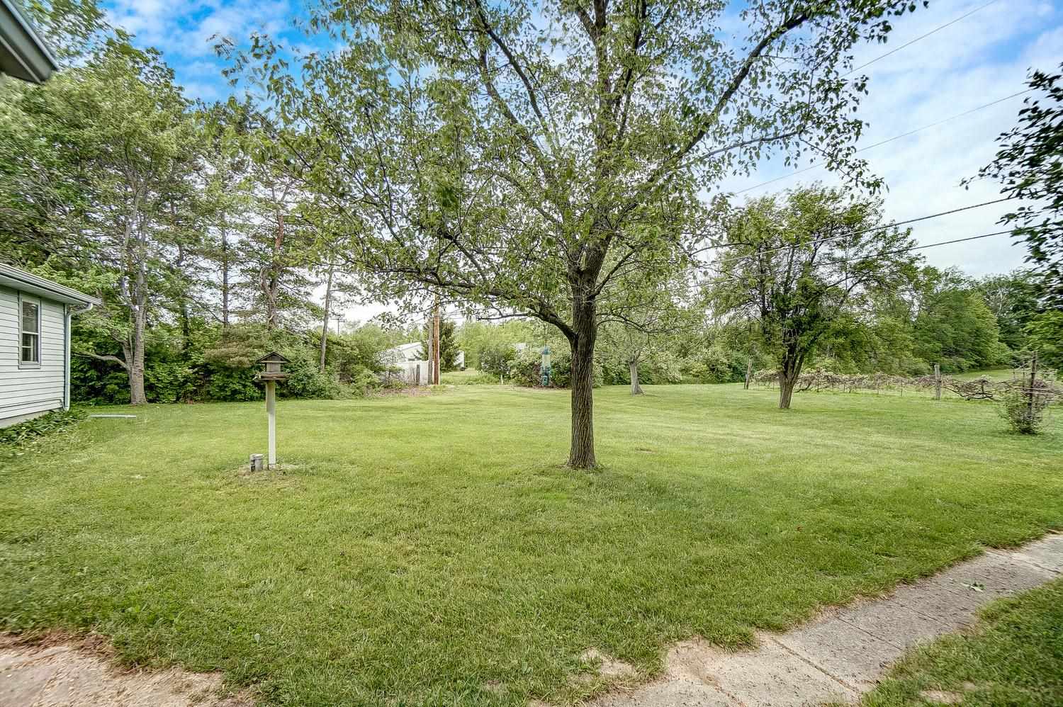 4808 West Cook Road Fort Wayne, IN 46818 - Photo 5 of 34