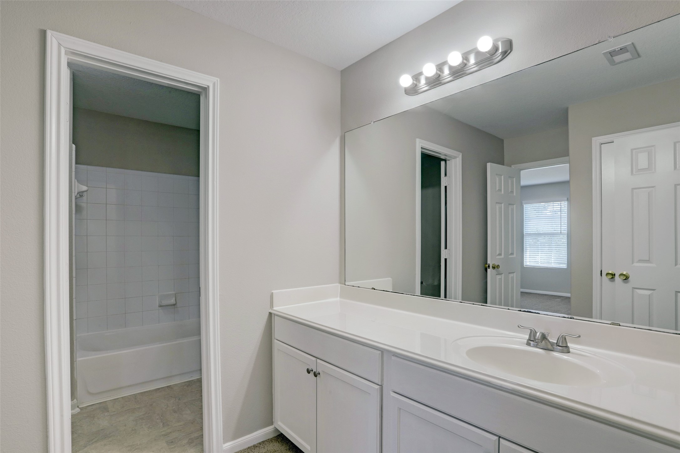 22618 Spring Crossing Drive Spring, TX 77373 - Photo 8 of 20