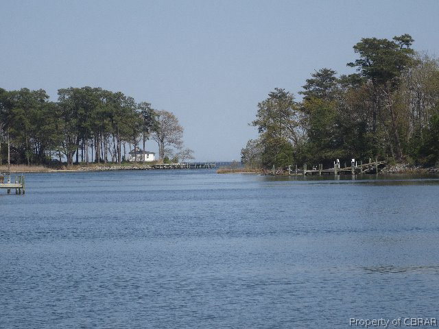 143 Emerald Cove Road Reedville, VA 22539 - Photo 7 of 36