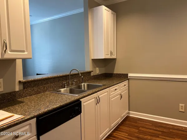 $1,800 | 5813 Wrightsville Avenue, Unit 183, Wilmington, NC 28403