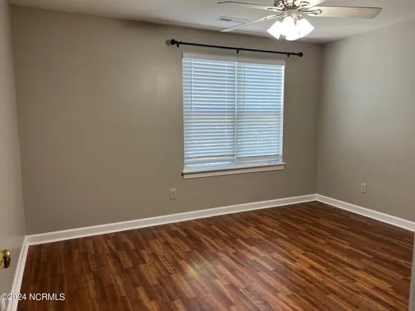 $1,800 | 5813 Wrightsville Avenue, Unit 183, Wilmington, NC 28403