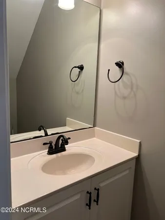 $1,800 | 5813 Wrightsville Avenue, Unit 183, Wilmington, NC 28403