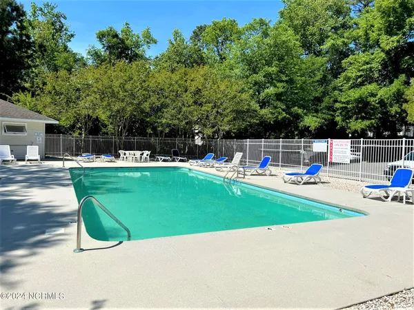 $1,800 | 5813 Wrightsville Avenue, Unit 183, Wilmington, NC 28403