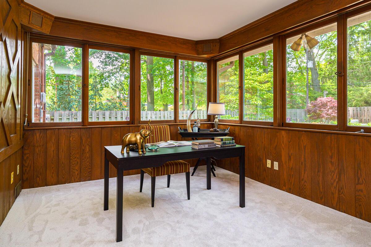 2100 Sheringham Road Columbus, OH 43220 - Photo 23 of 63 2100 Sheringham Rd-36