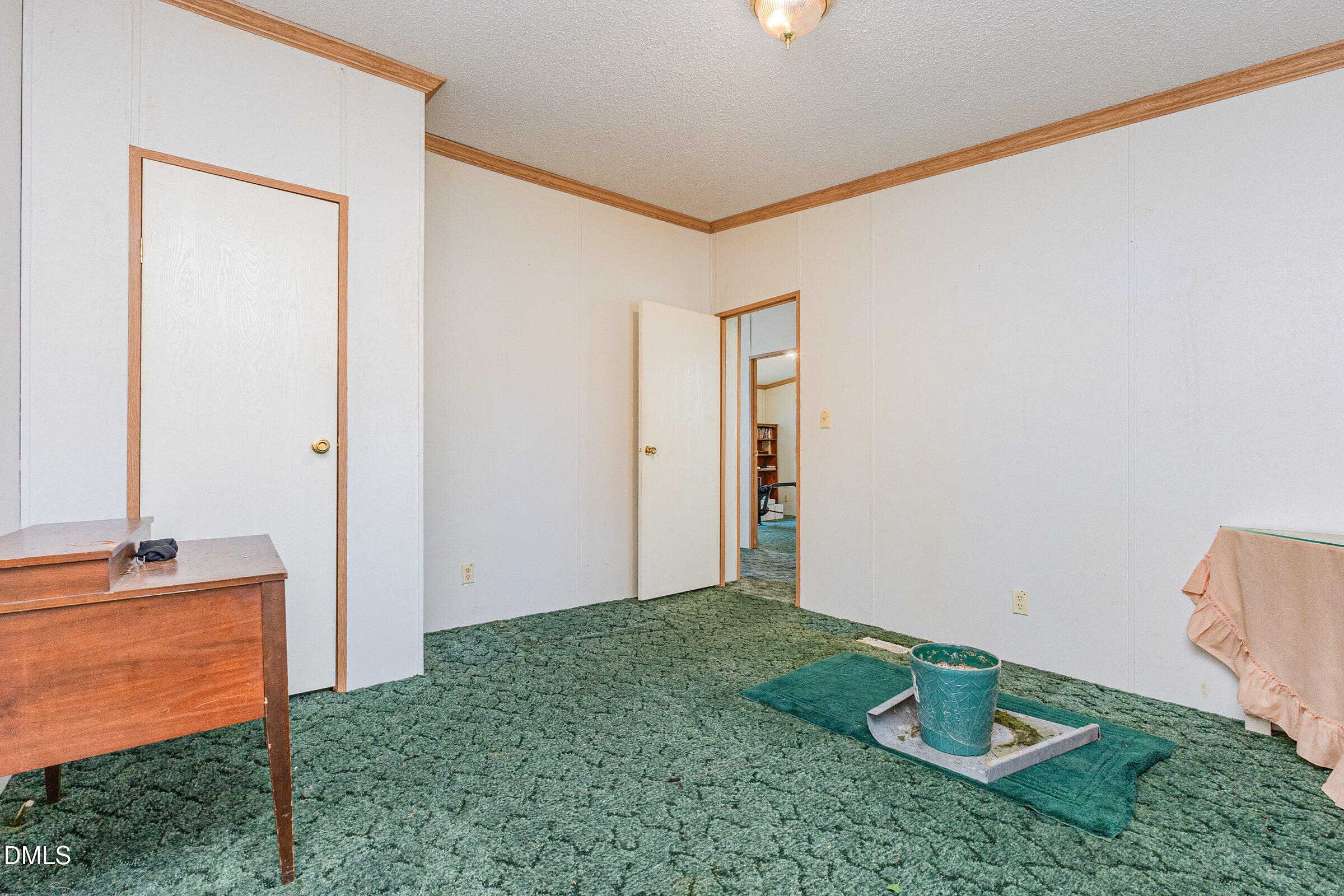 7472 Edwards Road Castalia, NC 27816 - Photo 26 of 36 a room with a table and chair