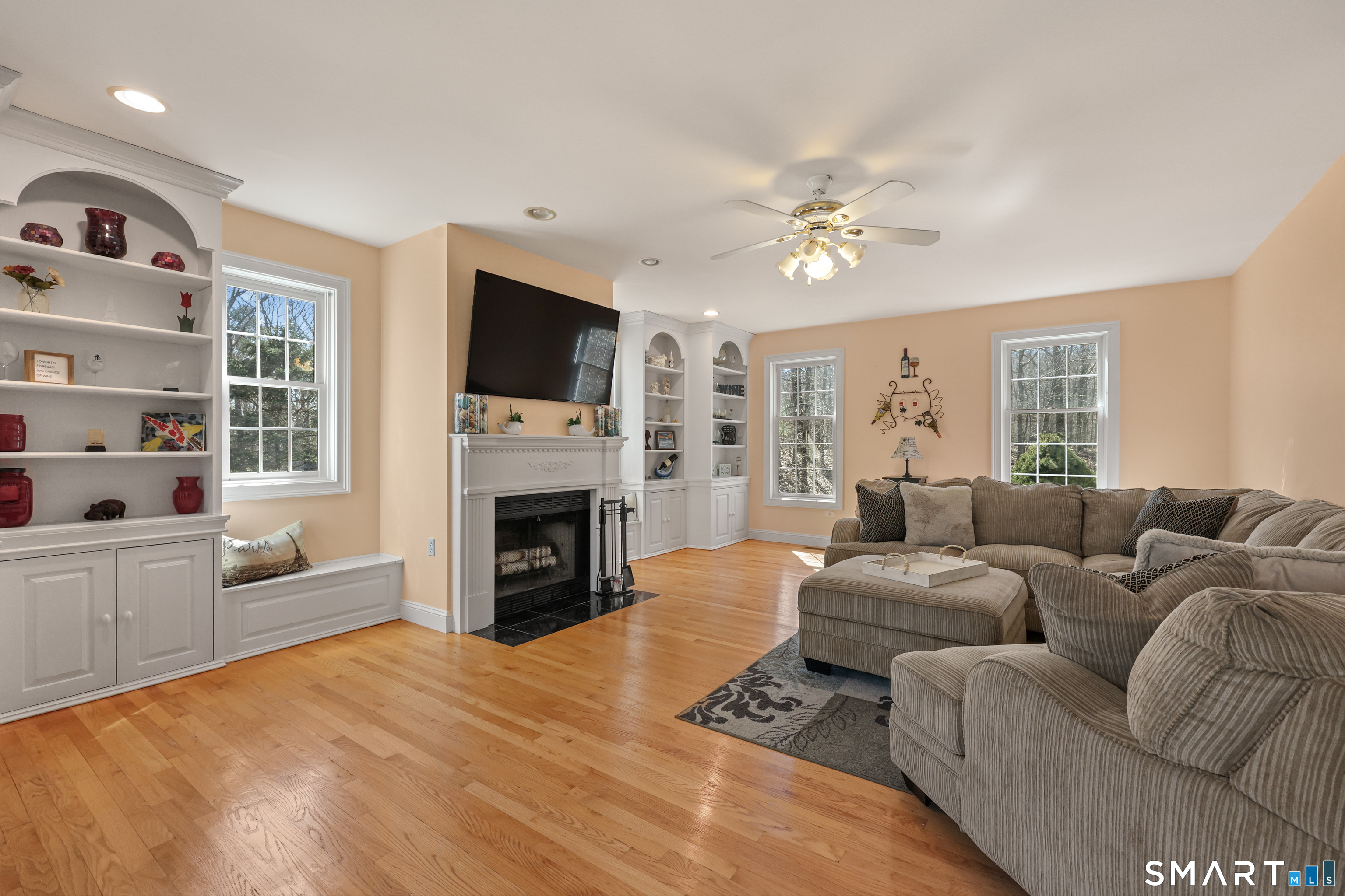 356 Pumping Station Road Torrington, CT 06759 - Photo 11 of 38