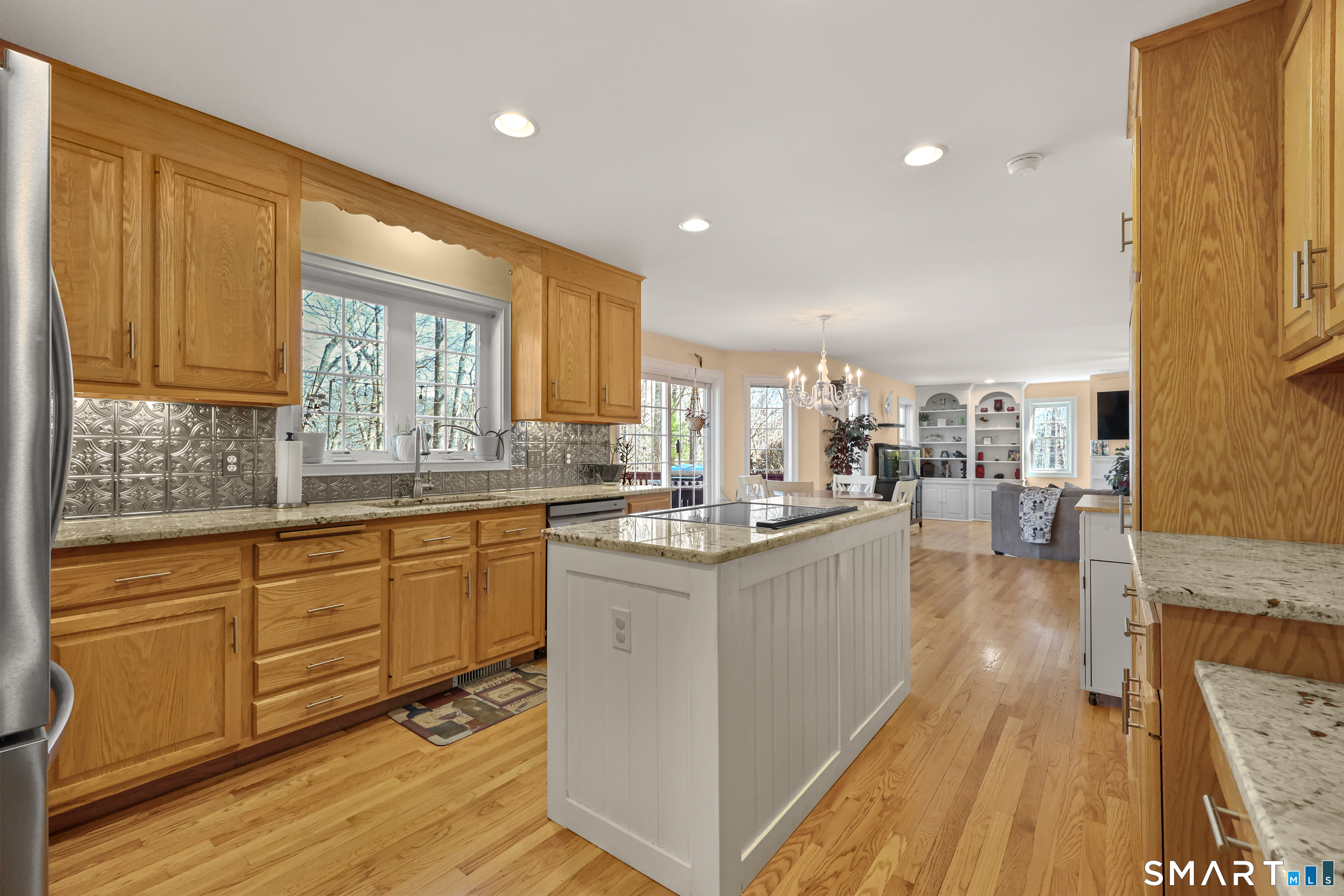 356 Pumping Station Road Torrington, CT 06759 - Photo 7 of 38