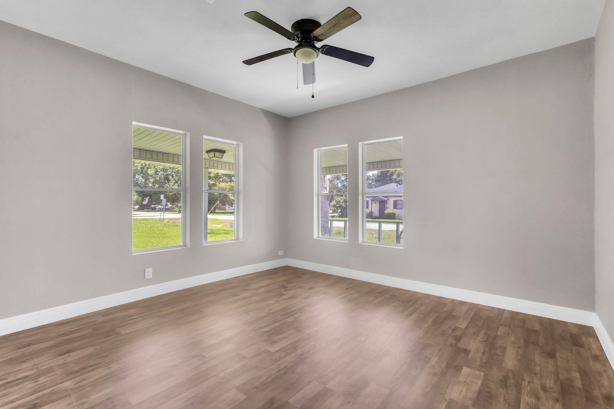 5010 Wilson Street Groves, TX 77619 - Photo 22 of 27