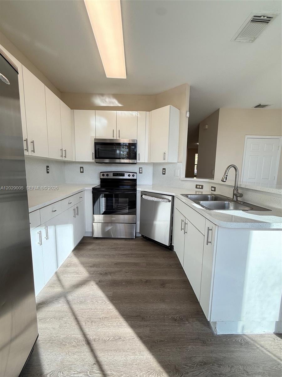 8528 Southwest 166th Place, Unit 8528 Miami, FL 33193 - Photo 11 of 27