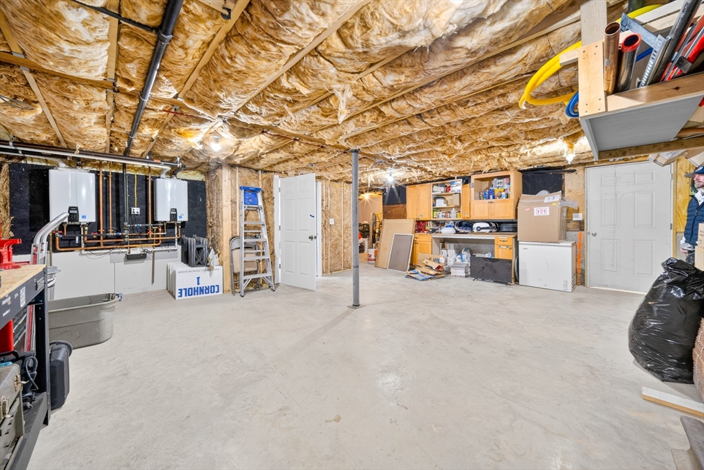 12 Fernwood Road Billerica, MA 01821 - Photo 36 of 40 Gallery Image 36