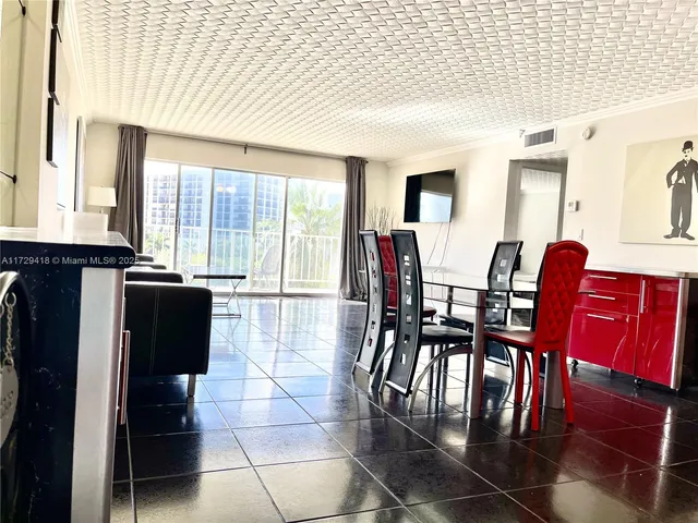 $2,950 | 200 178th Drive, Unit 609, Sunny Isles Beach, FL 33160