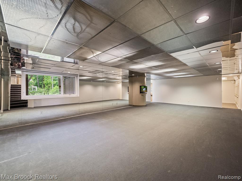 5130 Deep Wood Road Bloomfield Hills, MI 48302 - Photo 55 of 88 Gallery Image 55