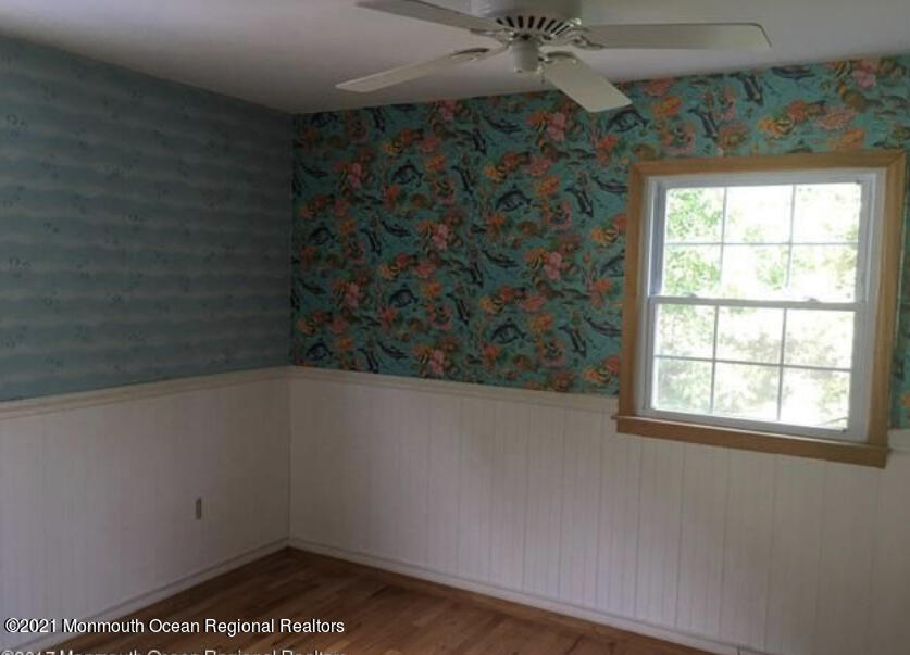 1144 Aldrich Road Jackson, NJ 08527 - Photo 16 of 24 an empty room with a window