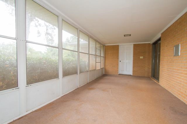 710 Woodlake Road Anderson, SC 29621 - Photo 8 of 31 Gallery Image 8