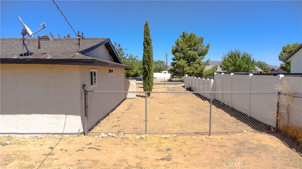 15576 Ute Road Apple Valley, CA 92307 - Photo 21 of 30 Gallery Image 21