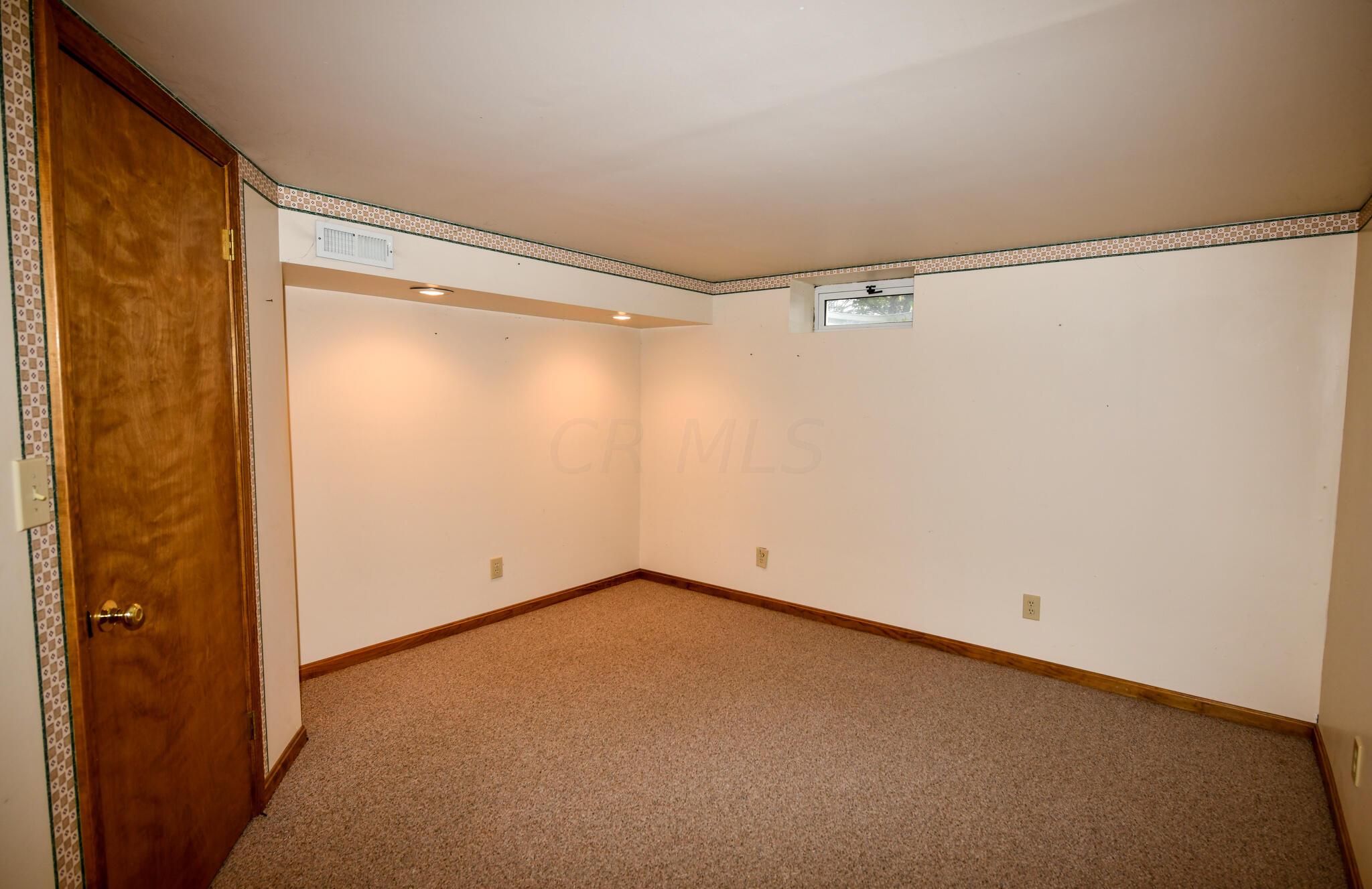 15743 Hagenderfer Road Plain City, OH 43064 - Photo 41 of 49 Lighted Overhang/Alcove