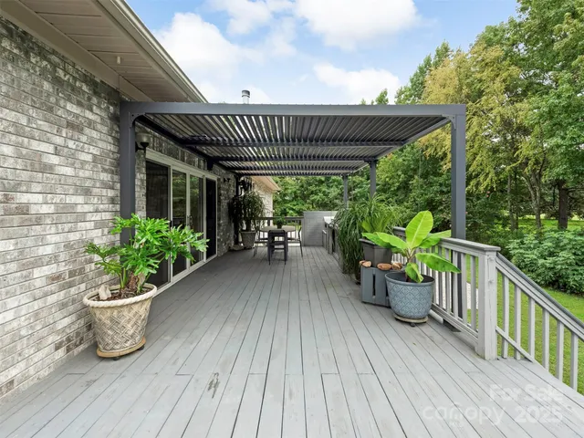 $1,100,000 | 9535 Potter Road, Matthews, NC 28104