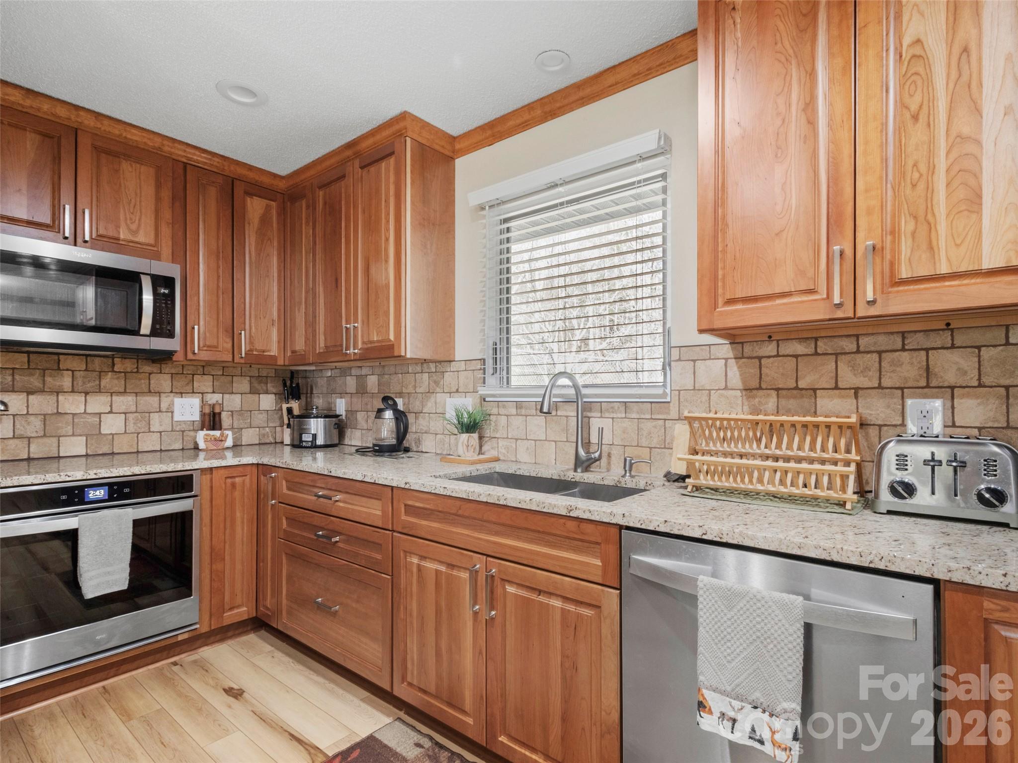 342 Mountain View Road Burnsville, NC 28714 - Photo 12 of 44