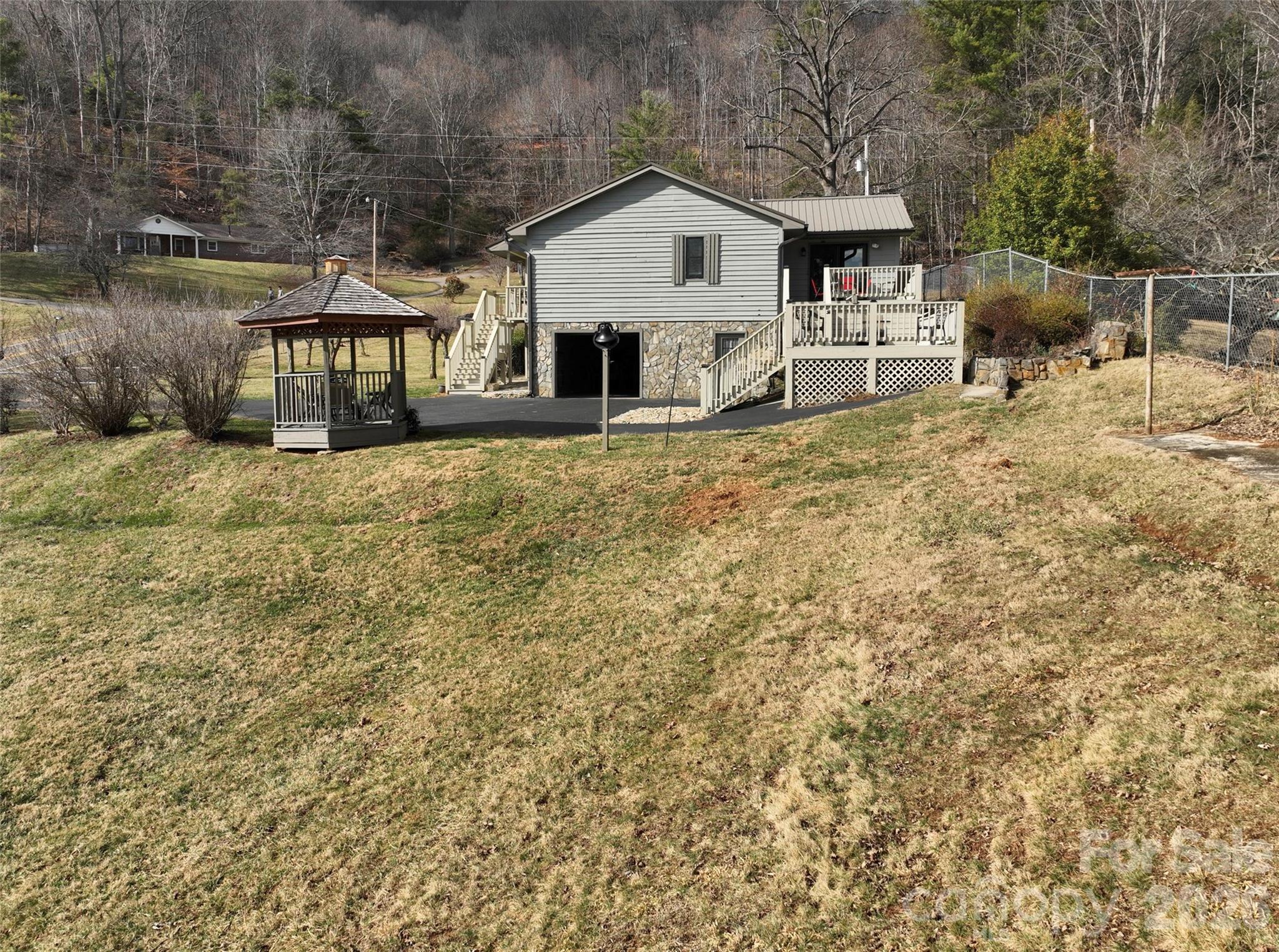 342 Mountain View Road Burnsville, NC 28714 - Photo 39 of 44