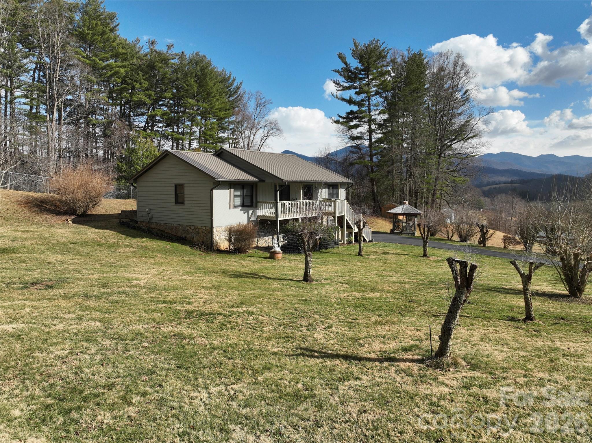 342 Mountain View Road Burnsville, NC 28714 - Photo 43 of 44