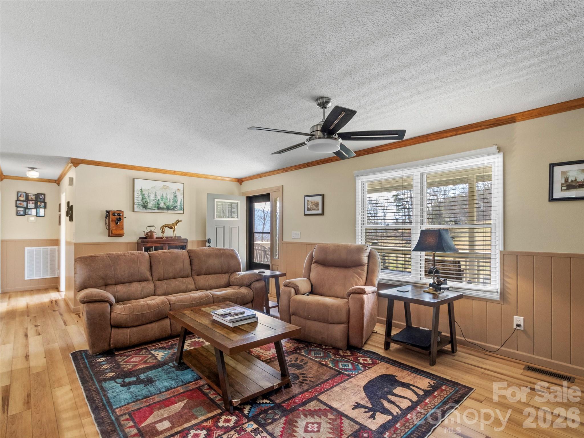 342 Mountain View Road Burnsville, NC 28714 - Photo 8 of 44